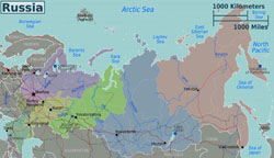 Большая карта регионов России на английском языке.